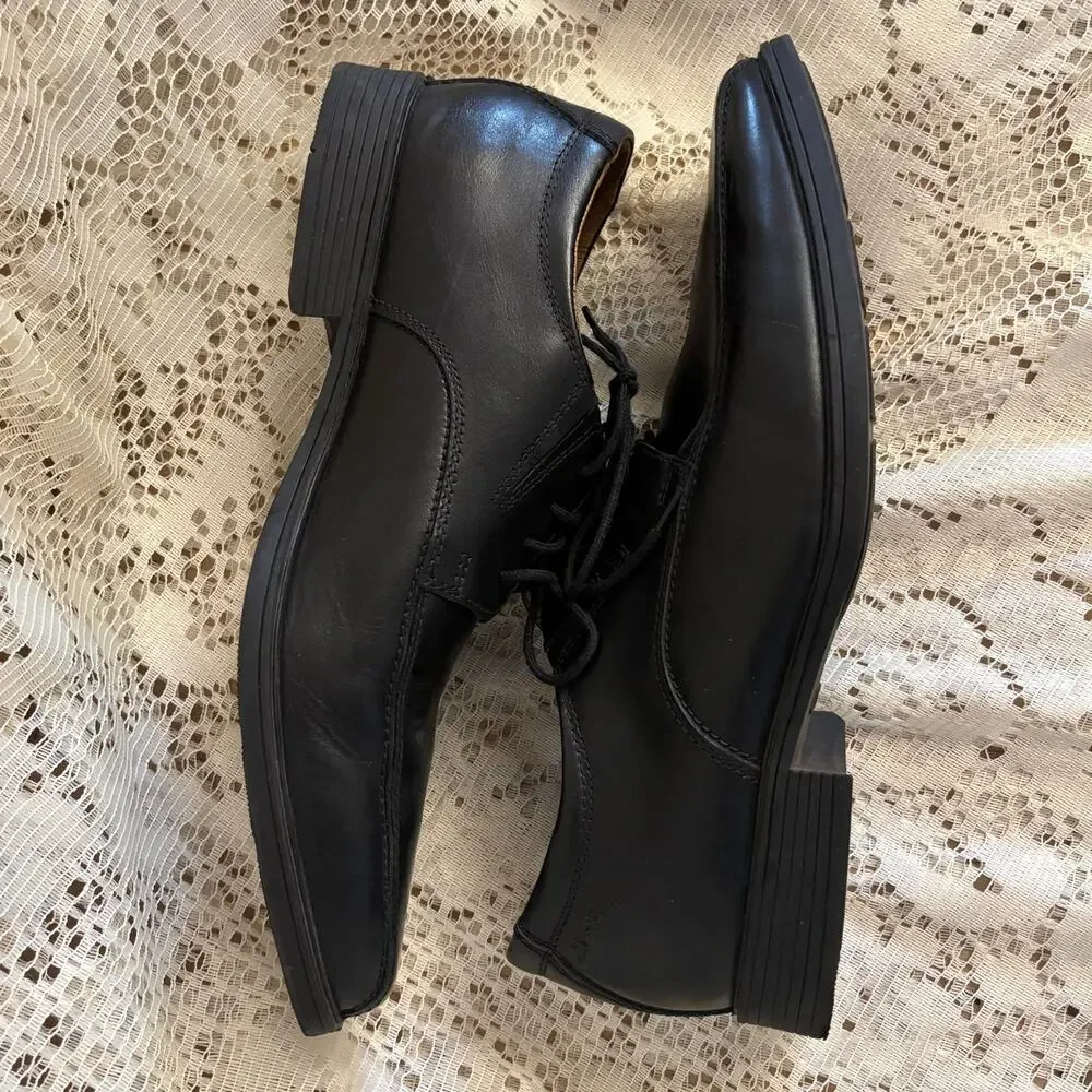 Clarks Tilden Walk Men's US 10.5 M Oxford Dress Shoes